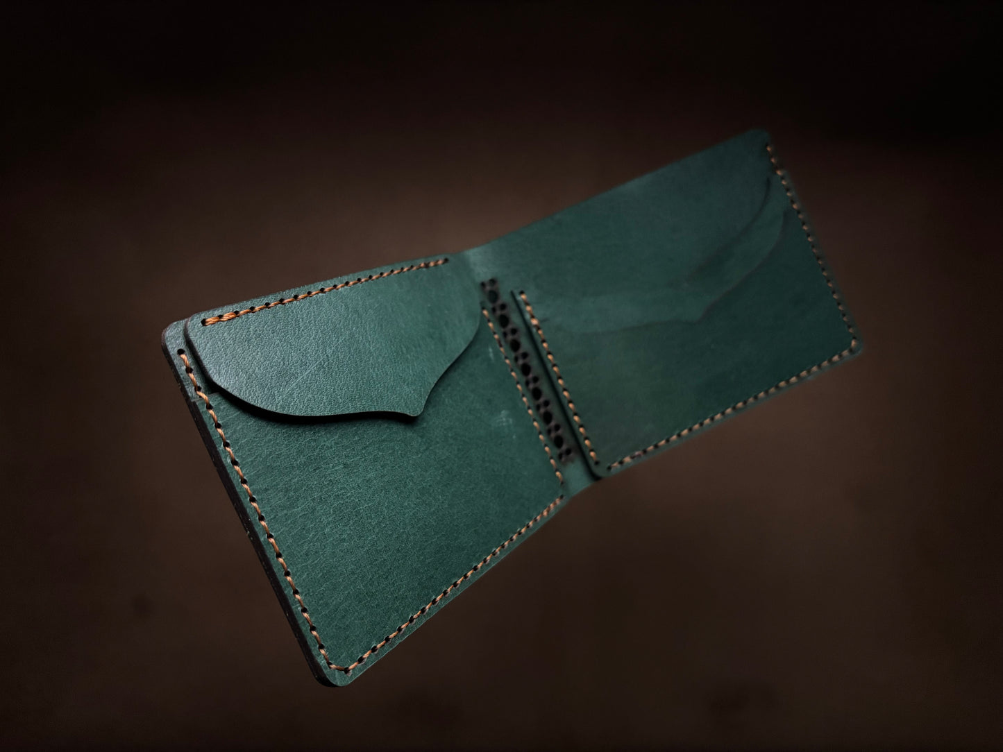 Barney the Wallet in Bottle Green