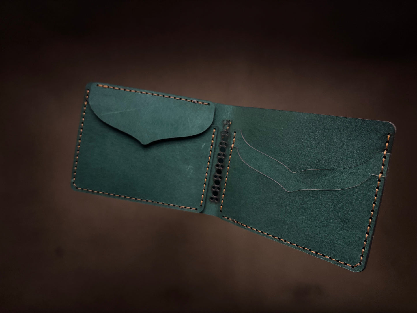 Barney the Wallet in Bottle Green