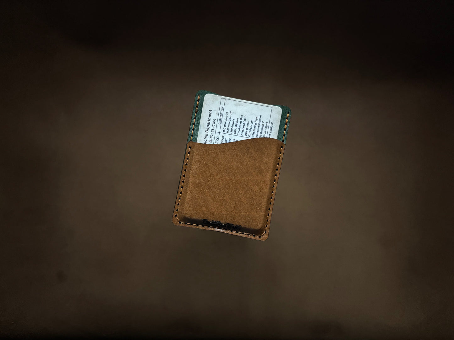 The Card Sleeve - British Tan on Bottle Green (Wavy)