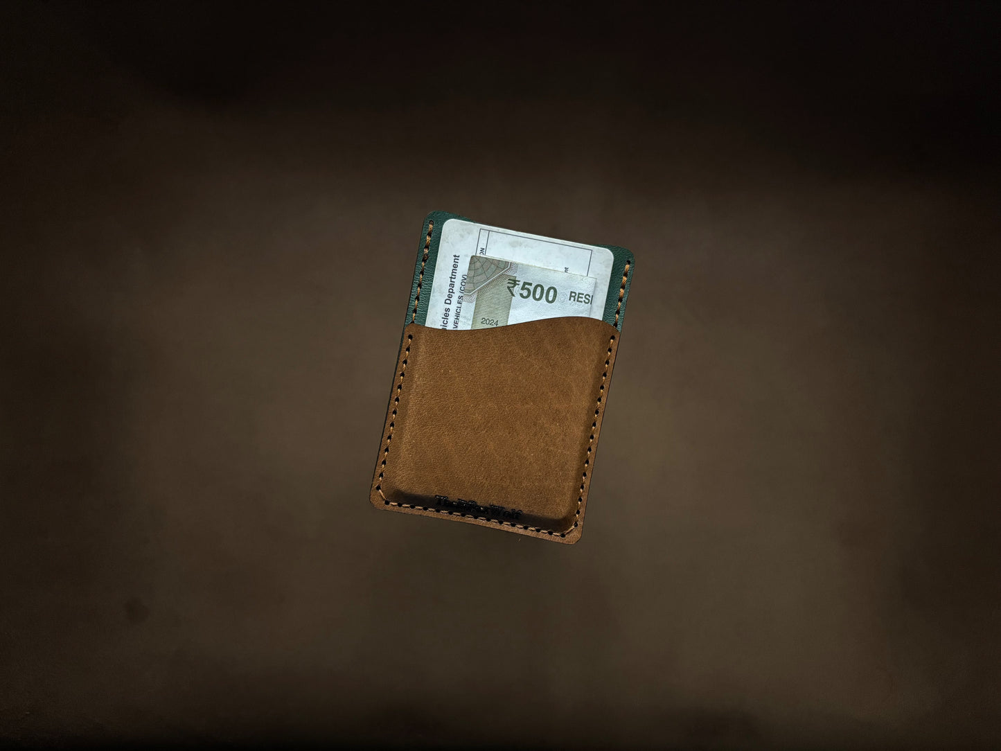 The Card Sleeve - British Tan on Bottle Green (Wavy)