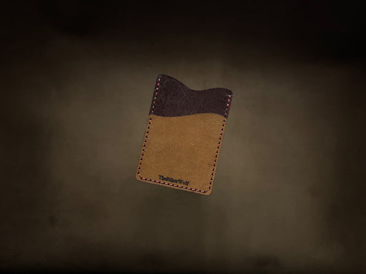 The Card Sleeve - British Tan on Dark Brown (Wavy)