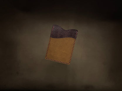The Card Sleeve - British Tan on Dark Brown (Wavy)